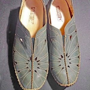Leather Pikolinos slip on loafers, good condition